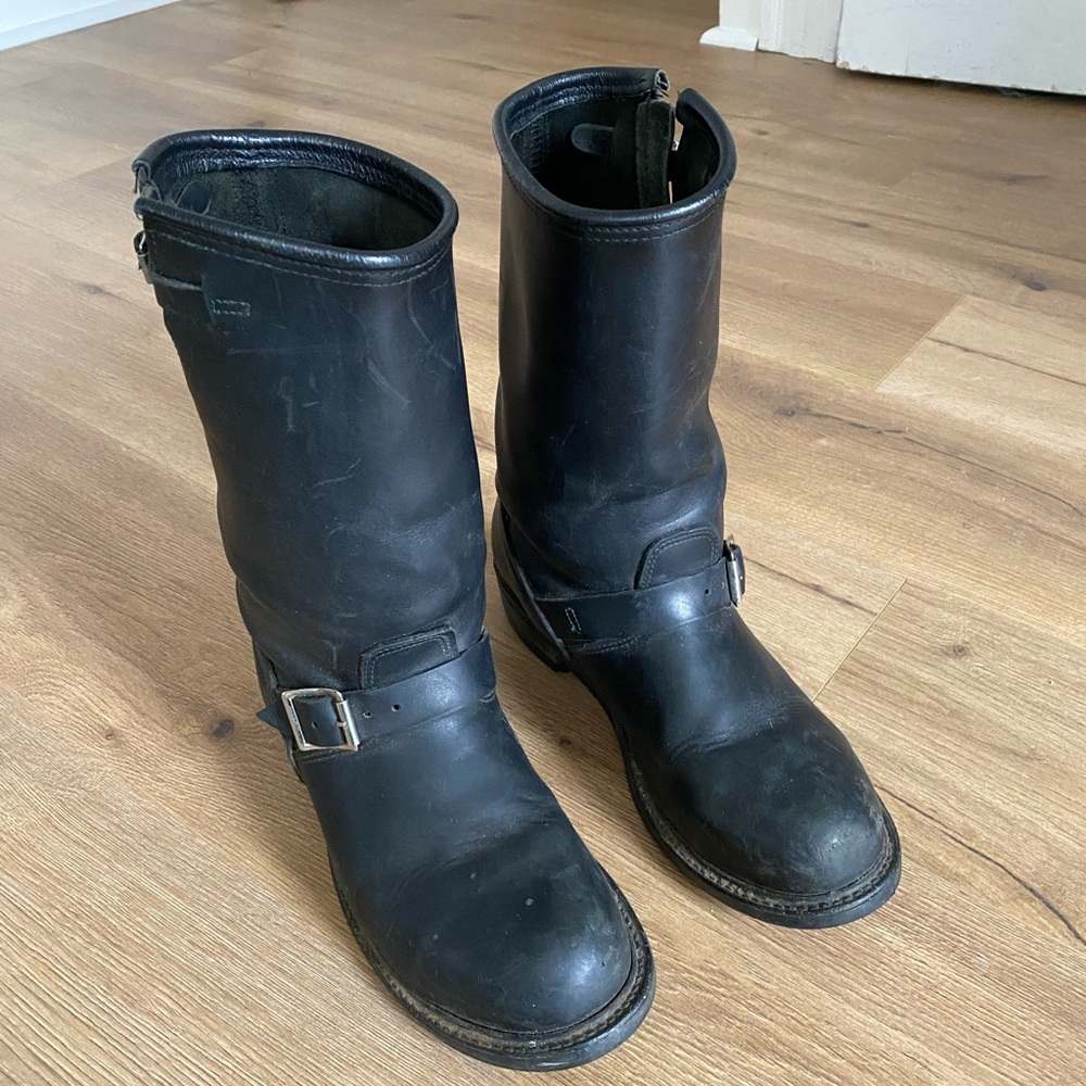 Black Leather Buckle Boots
